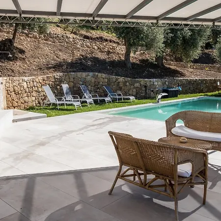Charming Private Pool